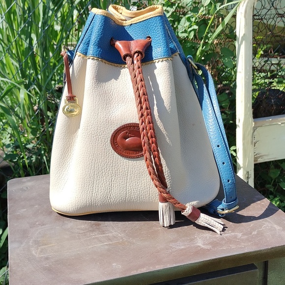 Dooney & Bourke Handbags - Dooney & Bourke